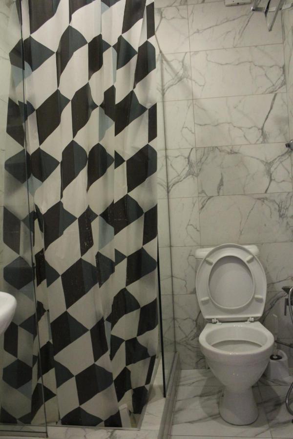 טביליסי Hotel Plaza מראה חיצוני תמונה